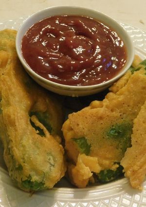 A picture of Bajji (fritter) with stuffed Anaheim Chilies.