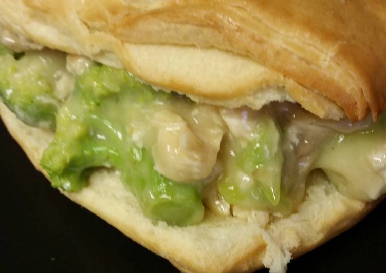 Chicken Pot Pie Sandwich