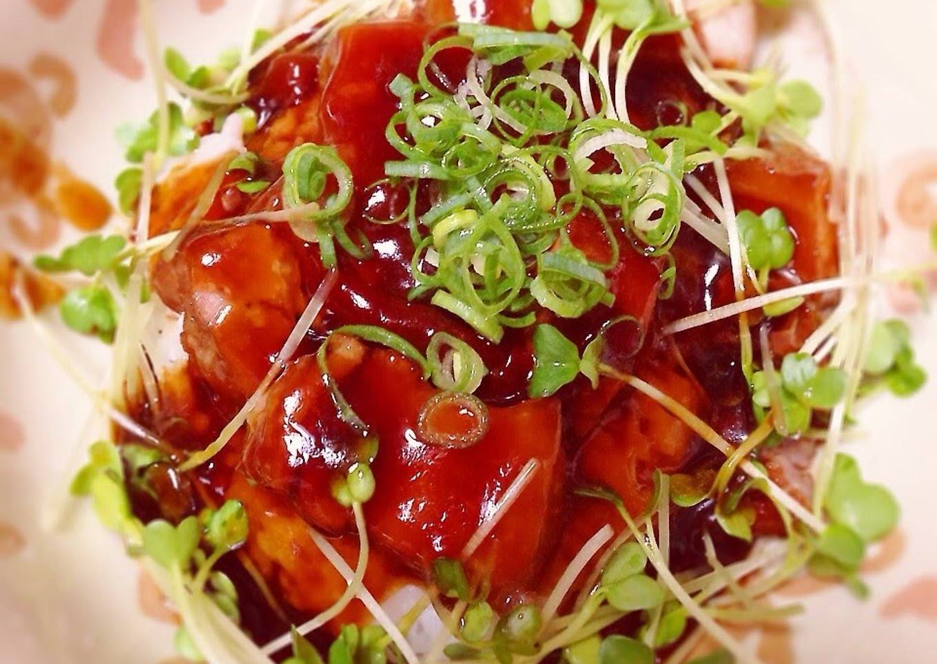 Melt in Your Mouth Pork in Kakuni-don (Simmered Pork Rice Bowl)