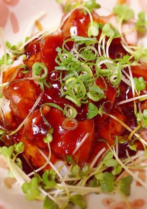 A picture of Melt in Your Mouth Pork in Kakuni-don (Simmered Pork Rice Bowl).