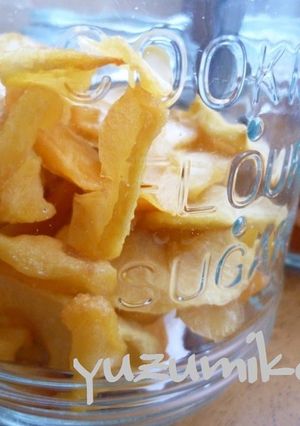 A picture of Homemade Dried Apples for Storing.