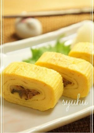 A picture of Eel Kabayaki Turned Into Umaki (Rolled Eel Omelette) - For Bentos and More.