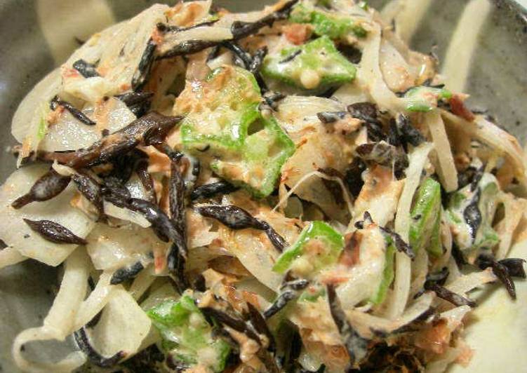 Hijiki Seaweed and Okra Salad