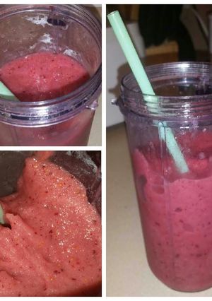 A picture of Alee's Strawberry Smoothie Fix.