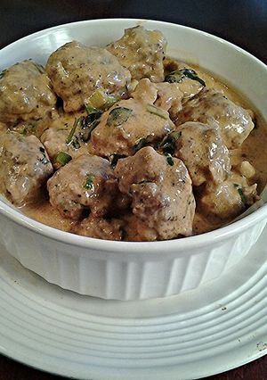 A picture of Swedish Meatballs.