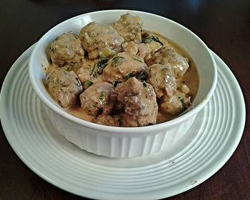 Ready to Serve Swedish Meatballs Very Delicious