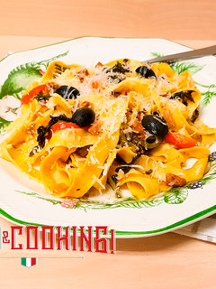 Una foto de Tagliatelle con Kale allo Spagnolo