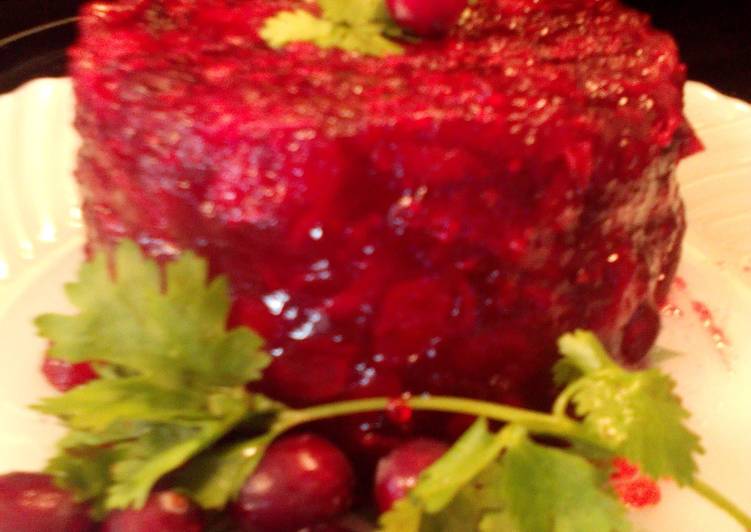 Step-by-Step Guide to Prepare Perfect Sunshine&#39;s cranberry sauce