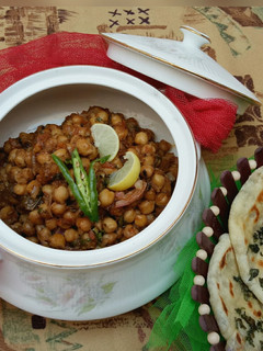 A picture of Chana masala.