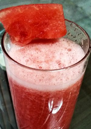 A picture of Watermelon juice.