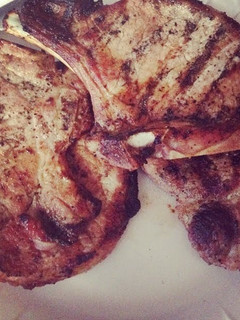 A picture of My Pork chops.