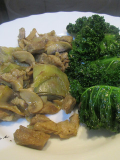 Una foto de Combinado de verduras con carne y Kale