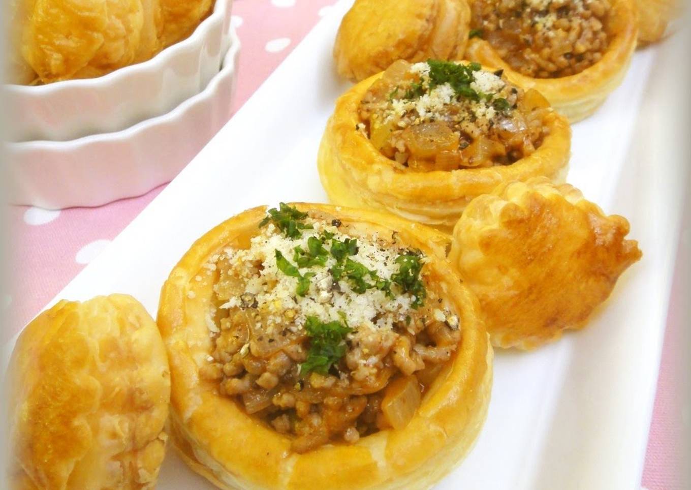 Creamy Mashed Potato & Meat Pies