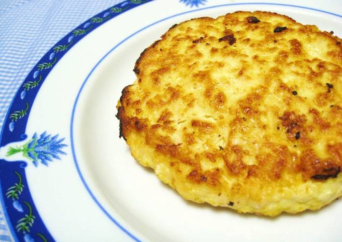 Low-Calorie But Fluffy Tofu Hamburger