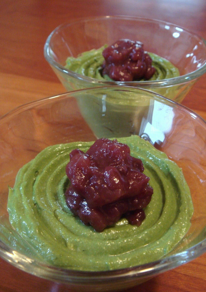 A picture of Simple Tofu Matcha Custard Pudding.