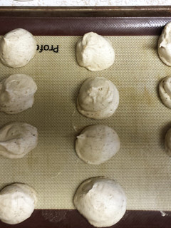 A picture of coffee meringue cookies.