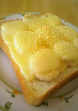 A picture of Ripe Banana and Cheese Toast.