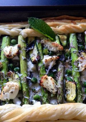 A picture of Spring Fresh Asparagus and Goats Cheese Tart.