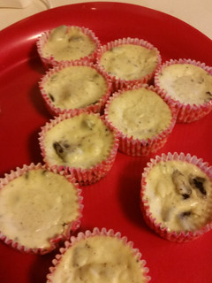 A picture of Oreo cheesecake cups.