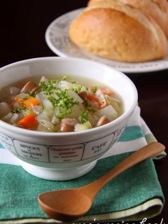 A picture of A Simple Soup with Daikon Radish and Cabbage.