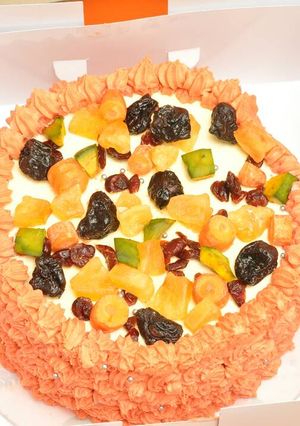 A picture of Butter cream fruit cake.