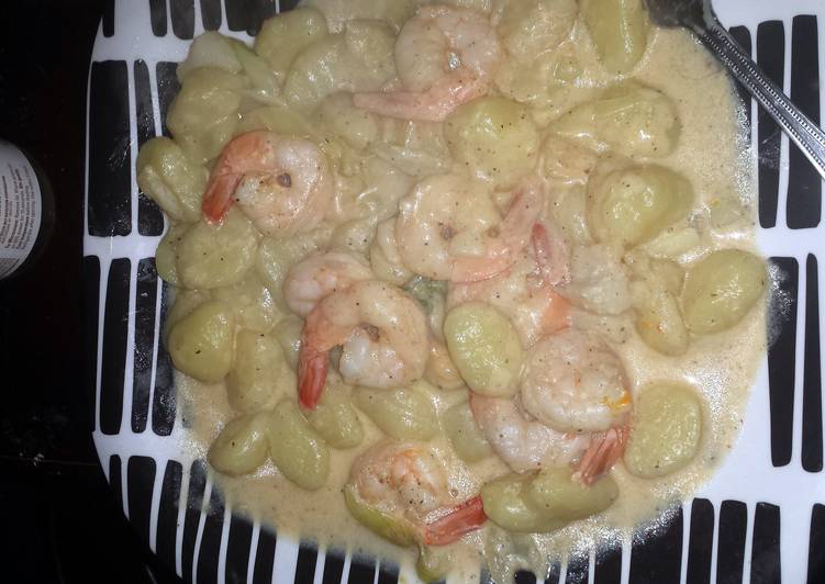 Steps to Make Super Quick Homemade shrimp and scallop in a creamy garlic  butter sauce