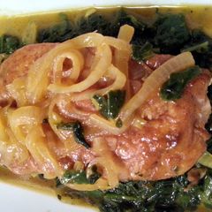 A picture of Mango Chicken.