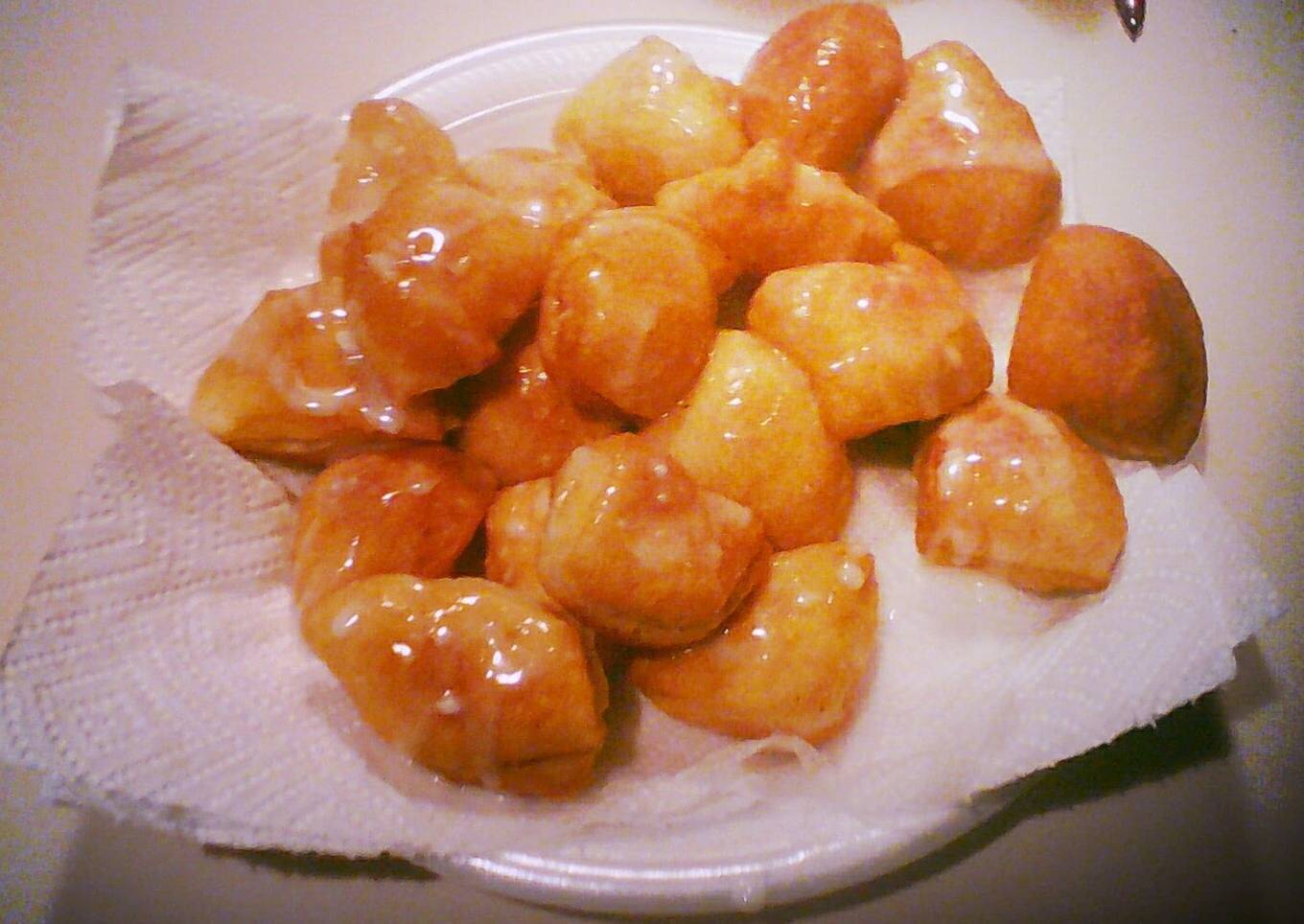 Super Easy Donuts ( or Bites )
