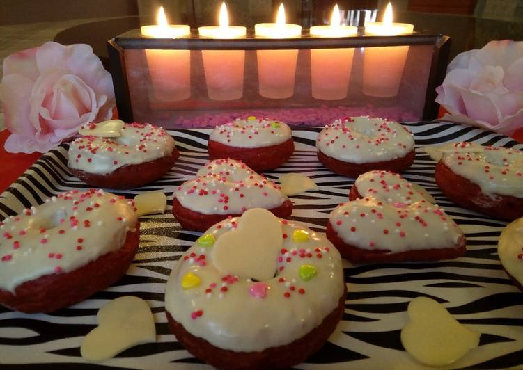 Recipe of Yummy Red Velvet Donuts#valentinedishcontest