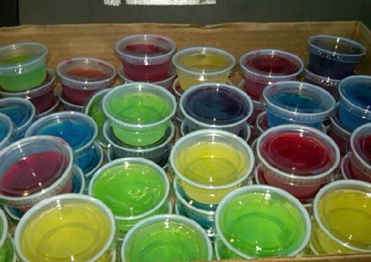 Easiest Way to Make Perfect Jell-O Shots