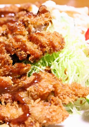 A picture of Large Chicken Katsu.
