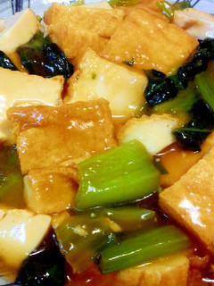 A picture of Quick Stir-Fried Atsuage and Bok Choy.