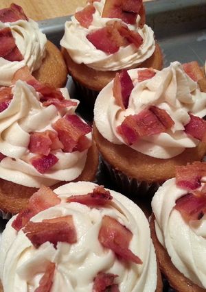 A picture of Maple Butter Cream Frosting.
