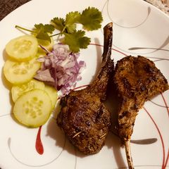 A picture of Lamb sirloin chops.