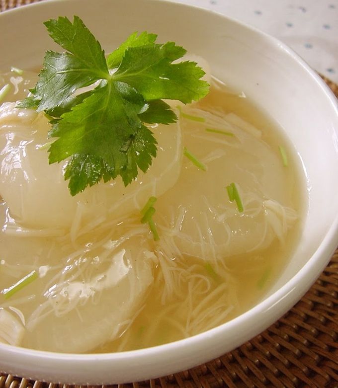 A picture of Lightly Seasoned Scallop Flavored Daikon Radish.