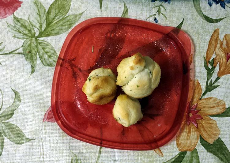 Simple Way to Prepare Super Quick Homemade Garlic Knots