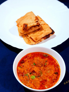 राजस्थानी गट्टे की सब्ज़ी (Rajasthani gatte ki sabzi recipe in Hindi) रेसिपी मुख्य फोटो