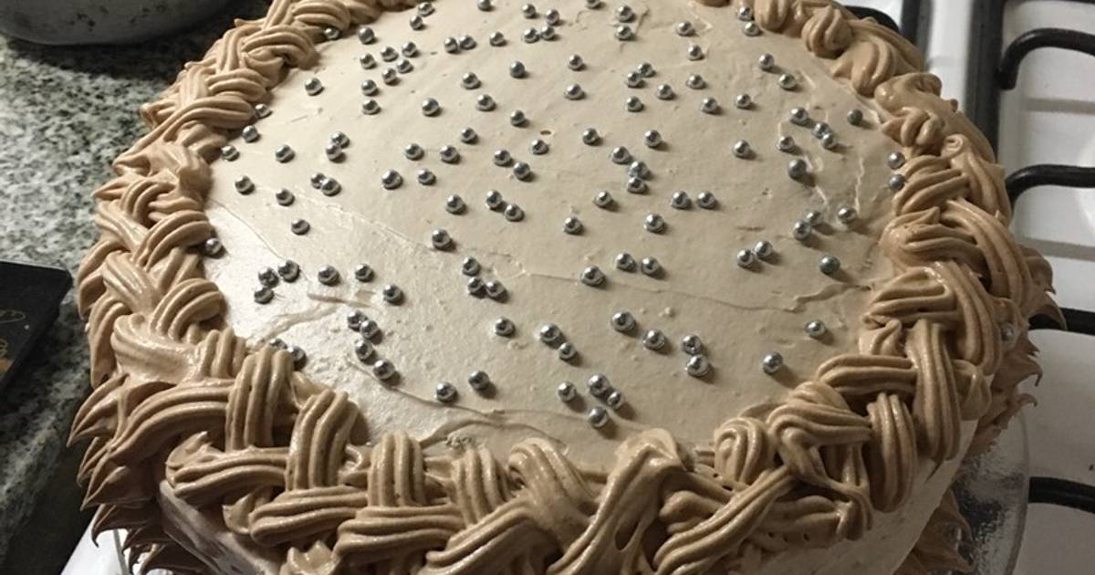 Torta De Cumpleanos Con Crema Chantilly Receta De Meli Barrios Cookpad