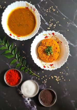 પુલિયોગરે (ટેમરીન્ડ રાઈસ) વિથ રસમ રેસીપી મુખ્ય ફોટો
