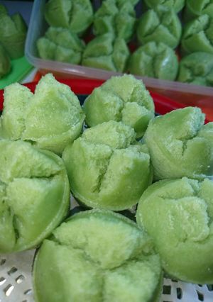 Foto resep Kue mangkuk santan pandan