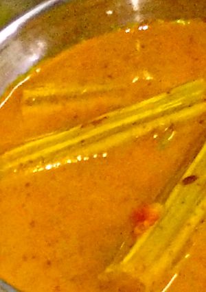A picture of Drumstick curry.