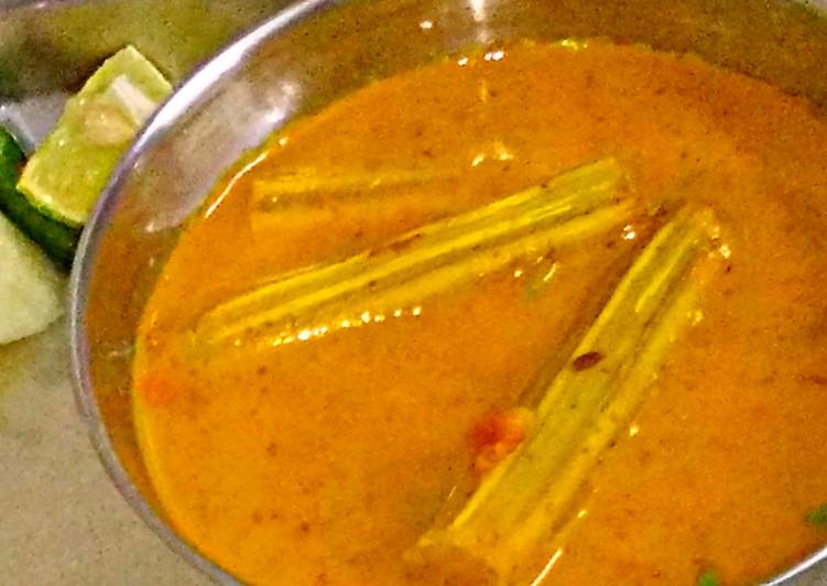 Simple Way to Make Super Quick Homemade Drumstick curry