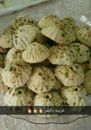 صورة لوصفة غريبه محشوه بالتمر