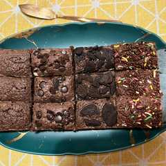 A picture of Brownies Lembut super Nyoklaaattt bgt NO EMULSIFER (edisi non diet) 😍.