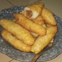 A picture of Chicken roll.