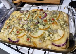 Focaccia de Roquefort y pera 🍐
