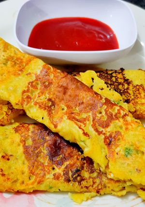 A picture of Chana flour pudla.