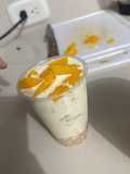 Copas de durazno con crema
