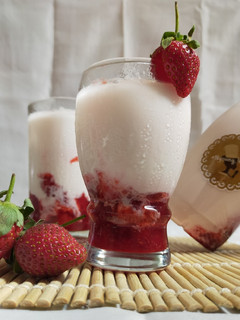 Foto resep Korean Strawberry Milk