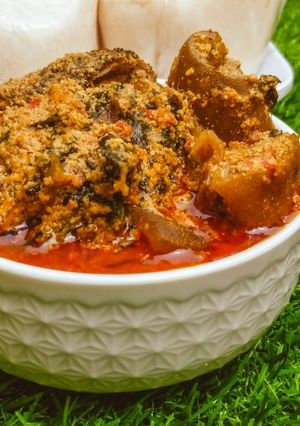 Egusi Ijebu ainihin hoton girkin